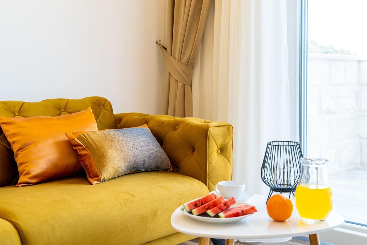 Corallium Lux Apartment *